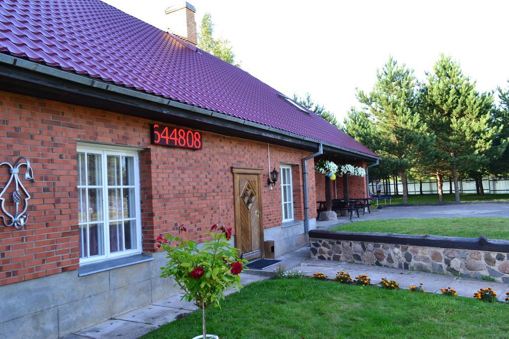 Motelis Aka Kārsava Exterior foto